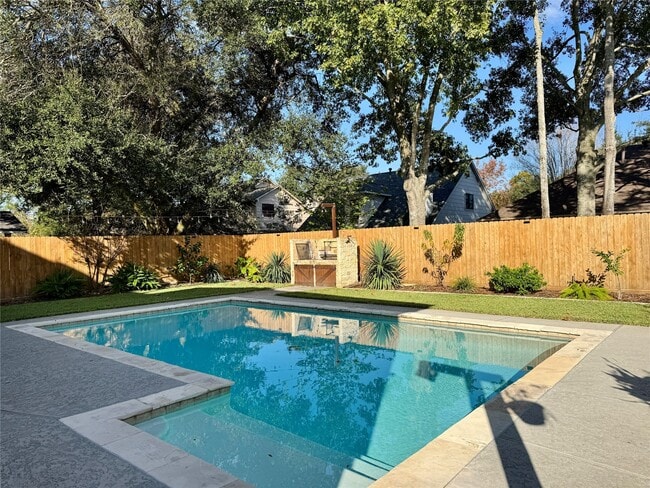 Building Photo - 21418 Park Post Ln