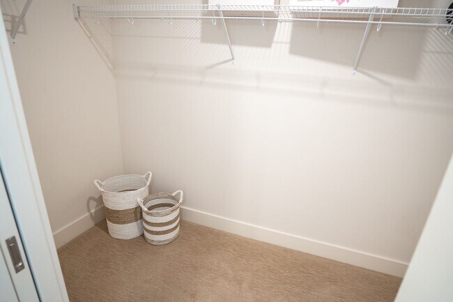 Building Photo - Beautiful Fully Furnished, 3 Bed/3 Bath Makali'i at Wailea Townhome with Infinity Pool