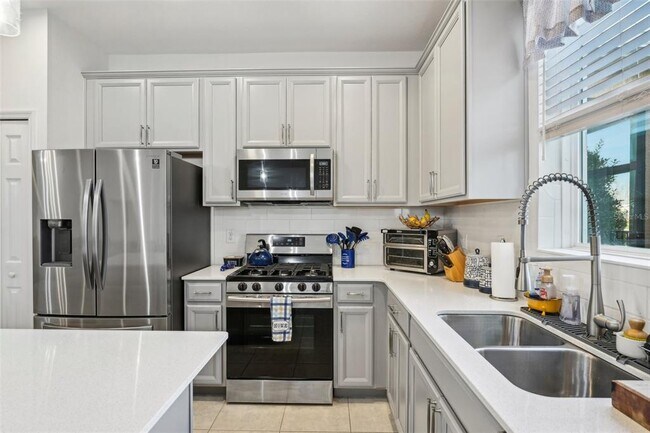 Building Photo - 6324 Camino Dr