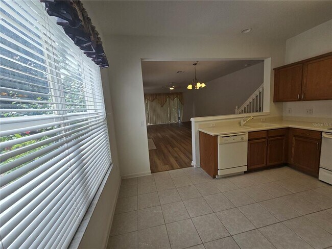 Building Photo - 3542 Shallot Dr