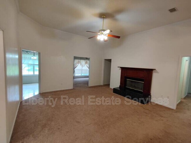 Building Photo - 801 Hopeton Ct