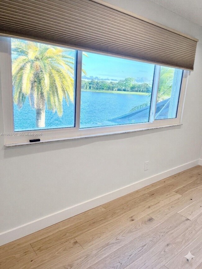 Building Photo - 5204 NW 54th St