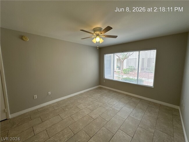 Building Photo - 5710 E Tropicana Ave