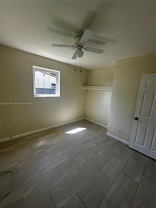 Building Photo - 26447 SW 139th Ave