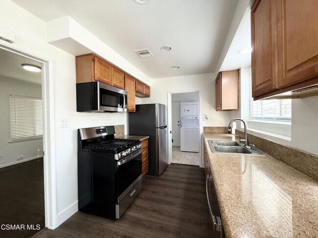 Building Photo - 8101 Sunny Brae Ave