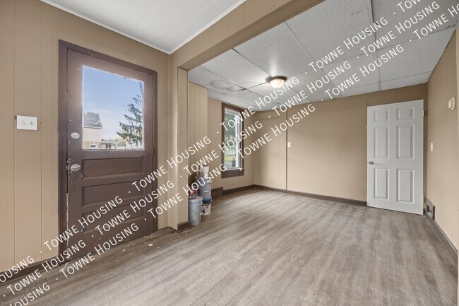 Building Photo - 1361 North Ave