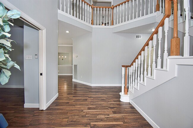 Building Photo - 12919 Bristol Berry Dr