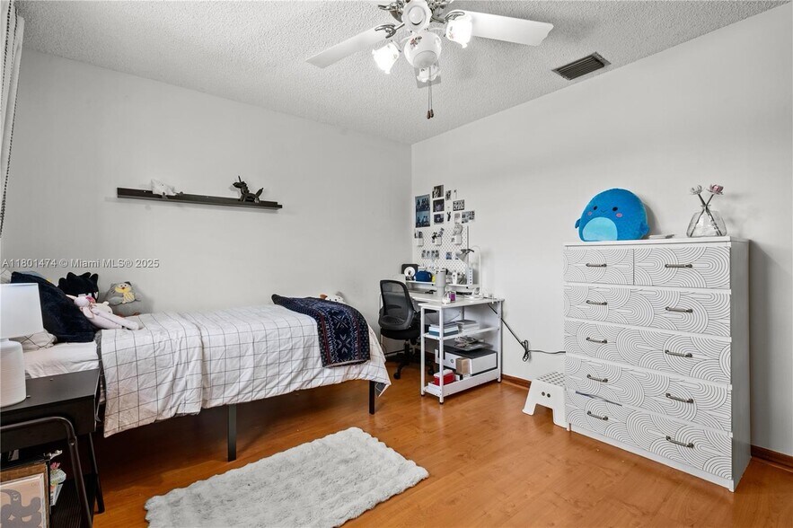 Building Photo - 4671 SW 155th Pl