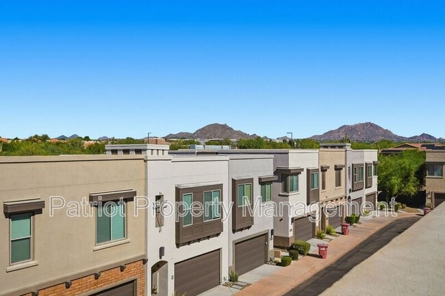 Building Photo - 7347 E Vista Bonita Dr