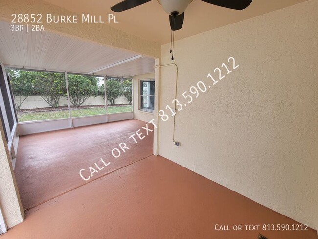 Building Photo - Spacious Wesley Chapel Home