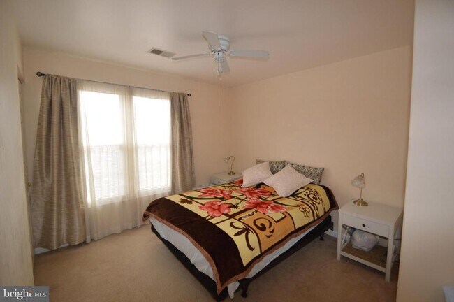 Building Photo - 25445 Morse Dr