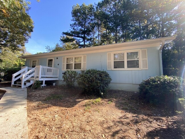 Primary Photo - 1673 Audrey Pl NW