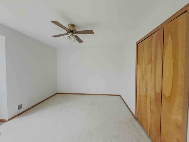 Building Photo - Exceptional Lease Offering in Novi Schools!