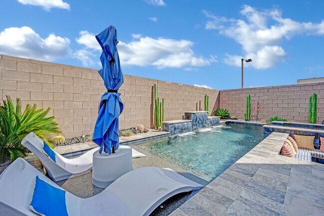 Building Photo - Newer West Summerlin Home With Pool, Spa a...