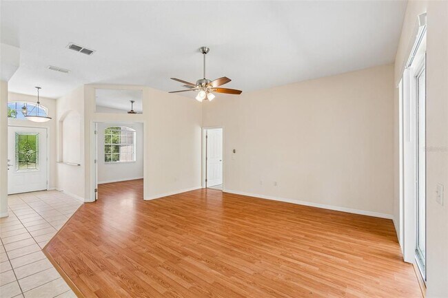 Building Photo - 37 Greenpark Blvd