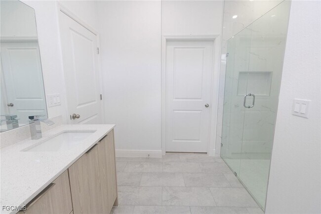 Building Photo - 2906 16th St SW