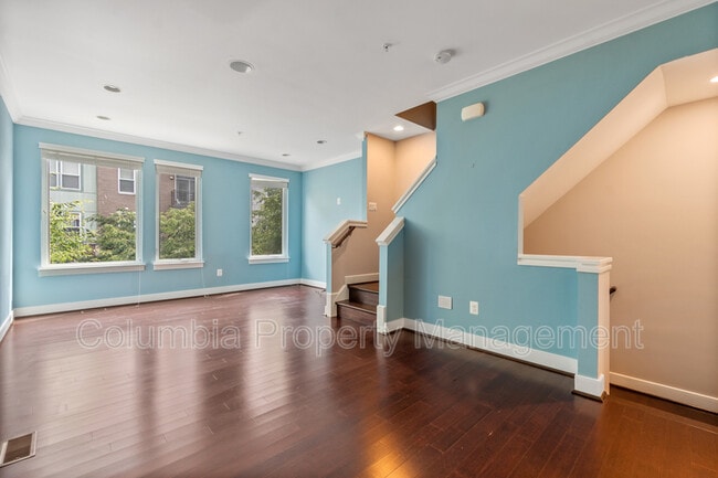 Building Photo - 4516 Kennedy St