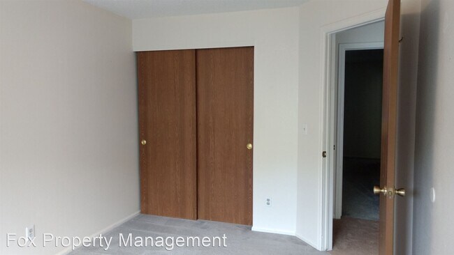 Building Photo - 3 br, 2 bath House - 2195 Cliffrose Lane