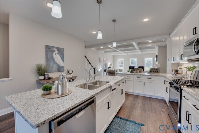 Building Photo - 15305 Princess Lauren Ln