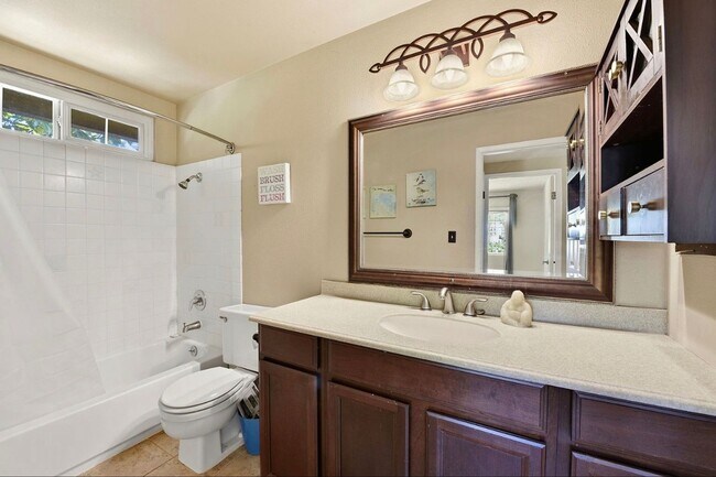 Building Photo - Wonderful 4bd/2.5ba Cameron Park Home with Pool and RV Access!