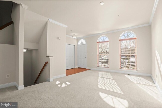 Building Photo - 618 Berwick Ct