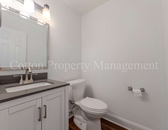 Building Photo - 7106 Haven Way