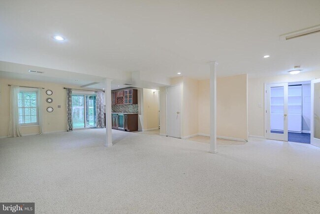 Building Photo - 3180 Rivanna Ct