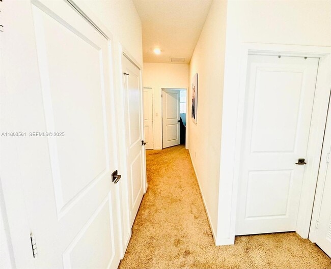 Building Photo - 761 SW 11th St