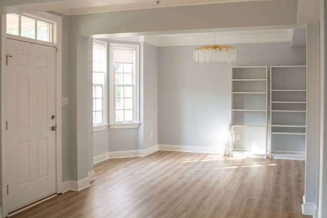 Building Photo - 1615 Old Trail Dr