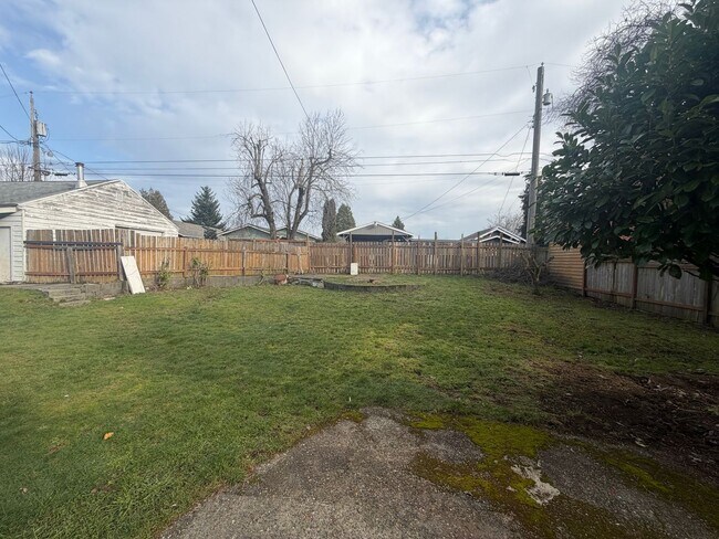 Building Photo - Beautiful 3-bedroom Tacoma Home! Apply Today