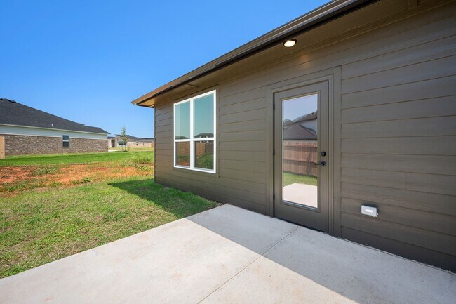Building Photo - 4105 NW 180th St