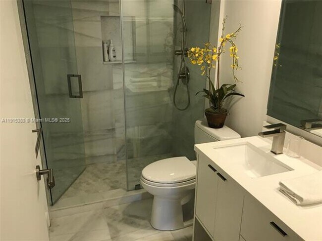 Building Photo - 199 Ocean Ln Dr