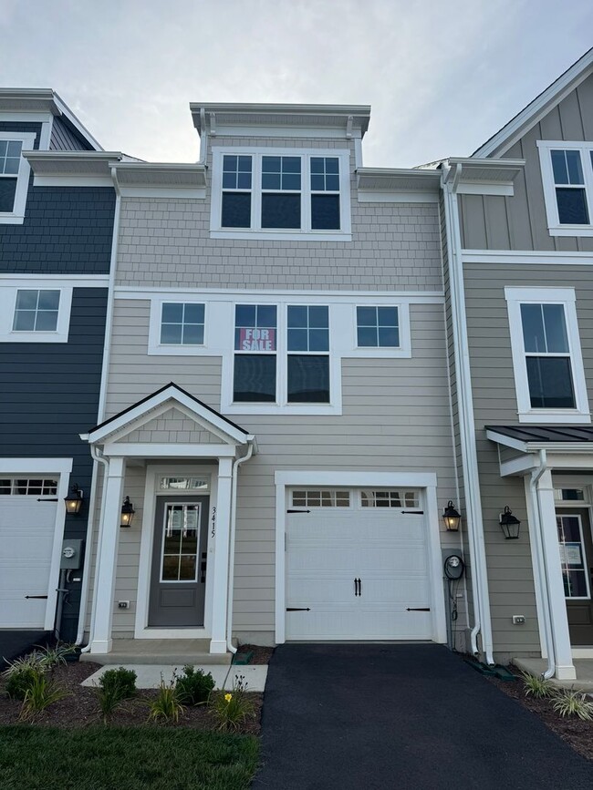 Primary Photo - New Construction Townhouse for Lease with ...