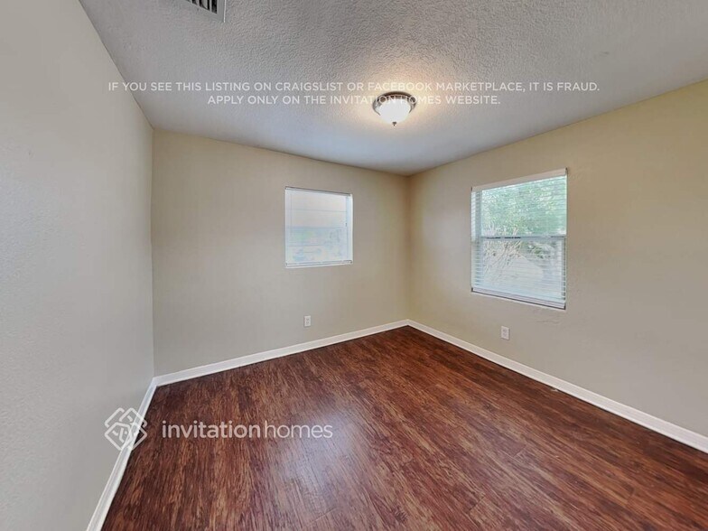 Building Photo - 130 N Edgemon Ave