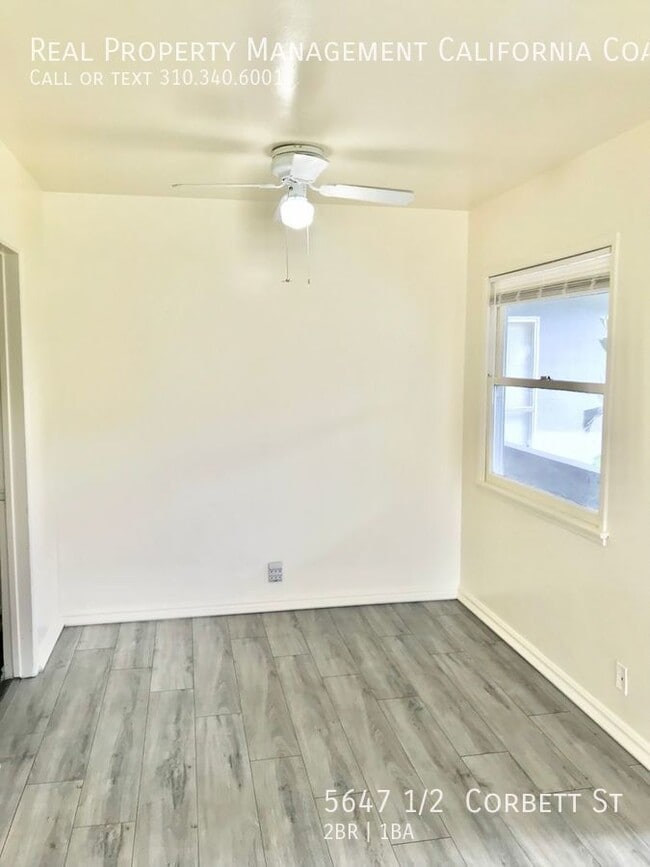 Building Photo - Move In Special!!!   Refreshed Mid City Condo