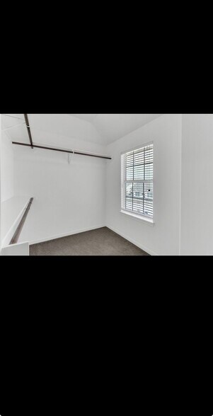Building Photo - 163 Binnacle Ct