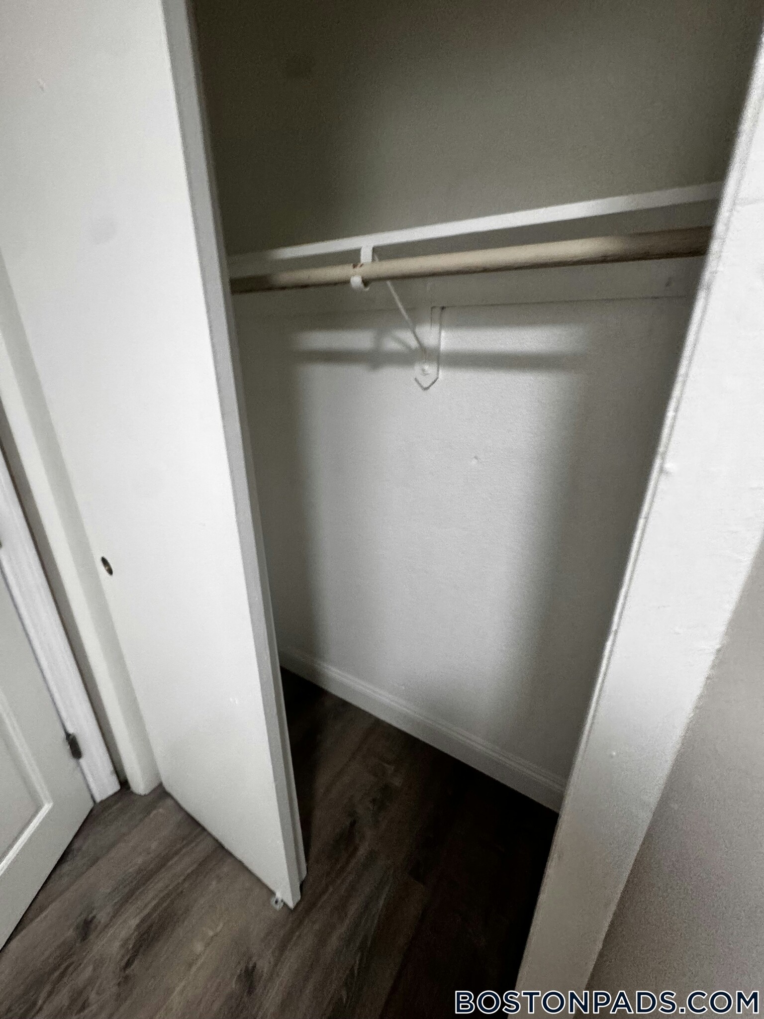 Building Photo - 24 Waugh St