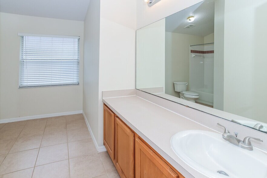 Building Photo - 10710 Wildlife Pl