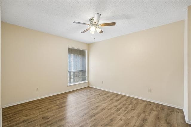 Building Photo - 5138 Amesbury Dr