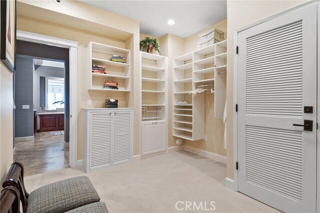 Building Photo - 5 Stickley Dr