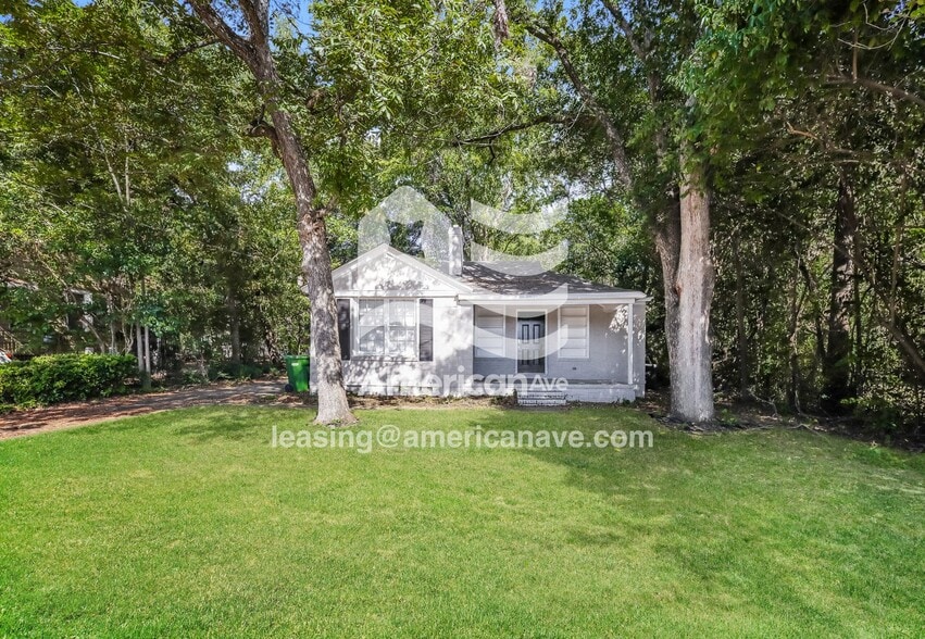 Building Photo - 2103 Pageland Dr