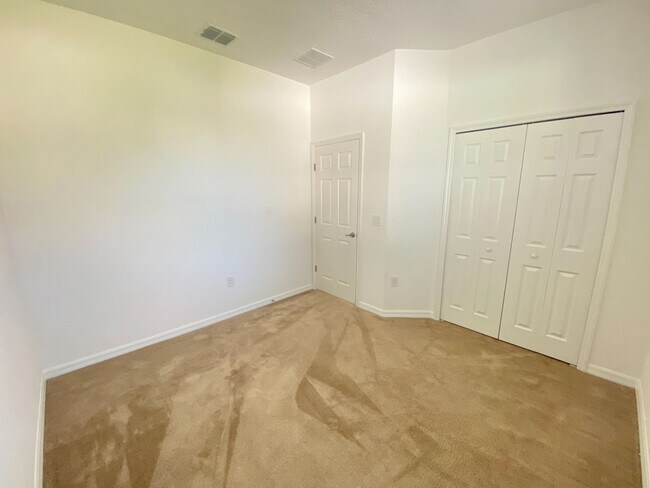 Building Photo - Carlisle Grand-520 Novara Way Davenport, F...