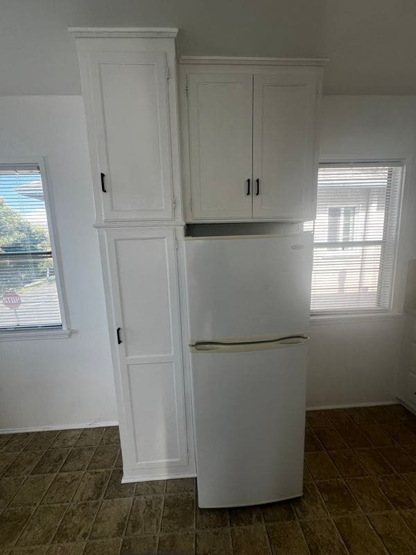 Building Photo - 5279 E The Toledo-Apt 5