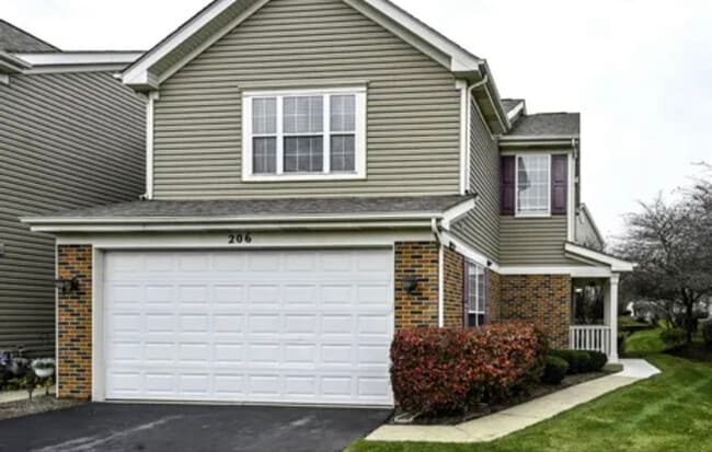 Primary Photo - 206 Madison Dr