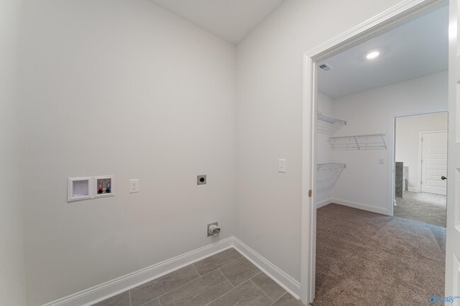 Building Photo - 408 Summit Lakes Dr