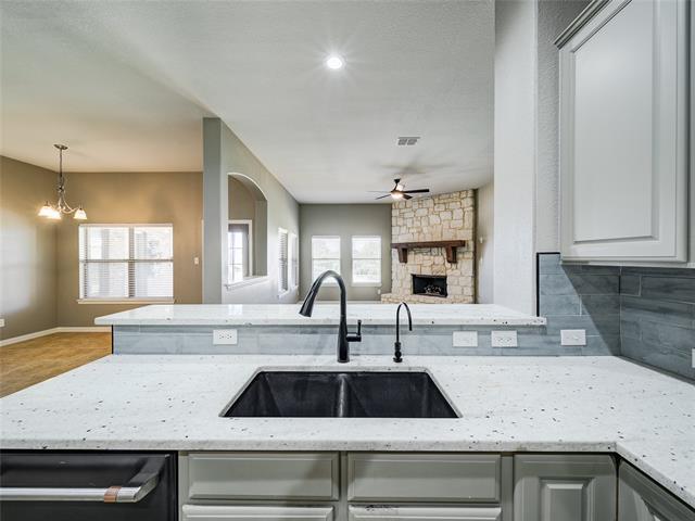 Building Photo - 1115 Meriwether St