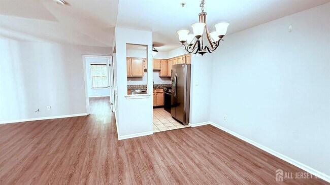 Building Photo - 434 Waterford Dr