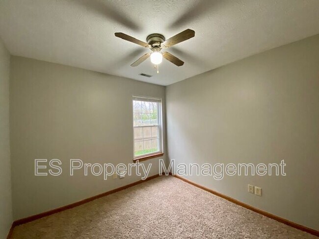 Building Photo - 5834 Blackley Ln