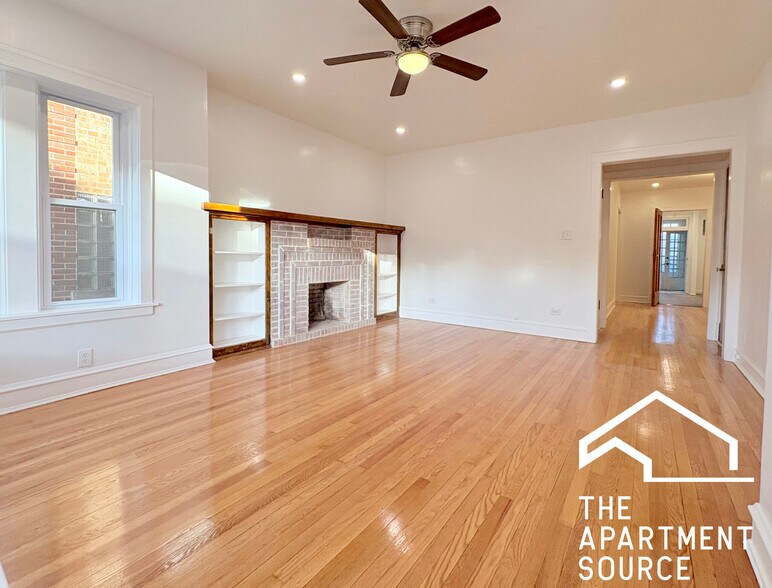 Building Photo - 5713 N Talman Ave