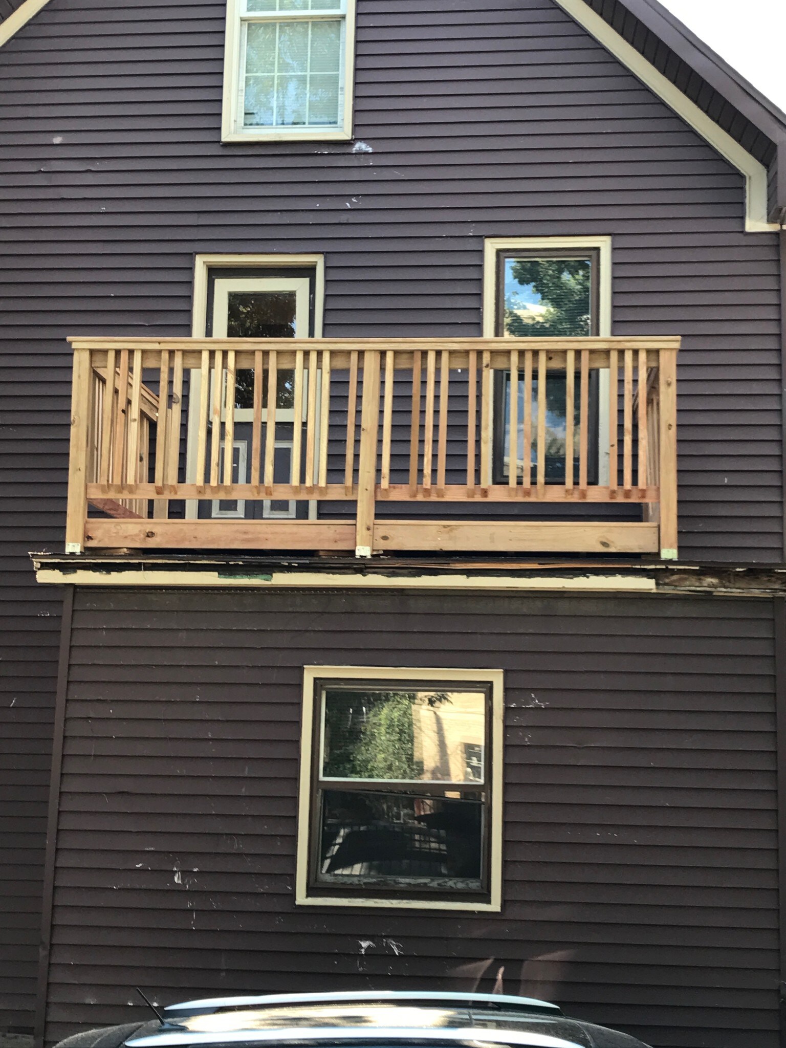 deck - 543 W Mifflin St